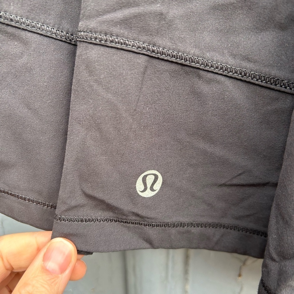 Lululemon Pace Rival, size 6 - Picture 11 of 13